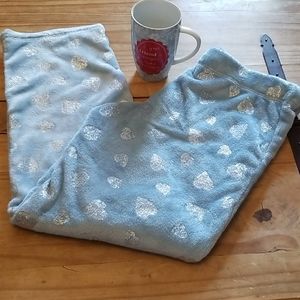 ☔$5 Secret Treasures PJ Pants Size L